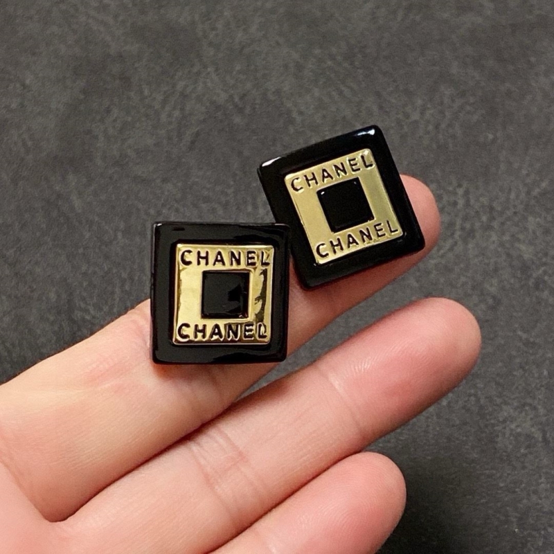 Ch**el earrings